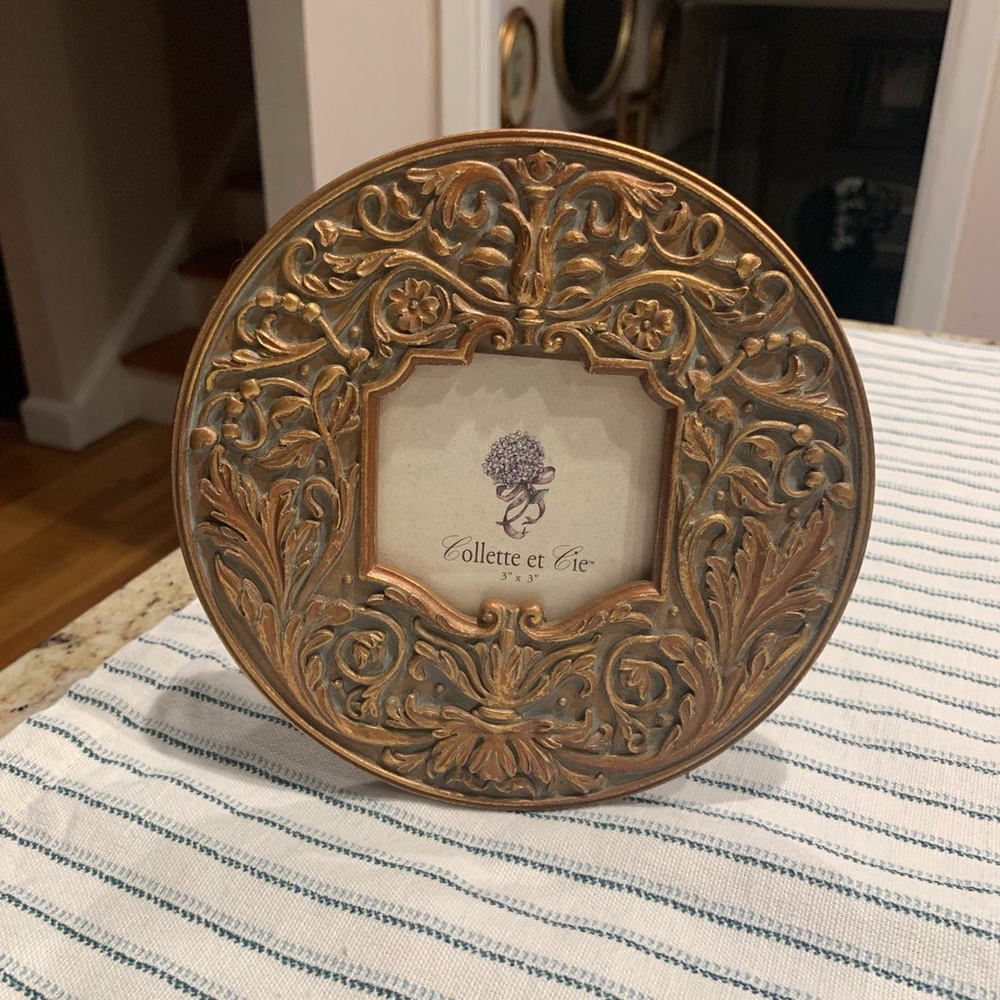 Collette Et Cie Gold Ornate Photo Frame